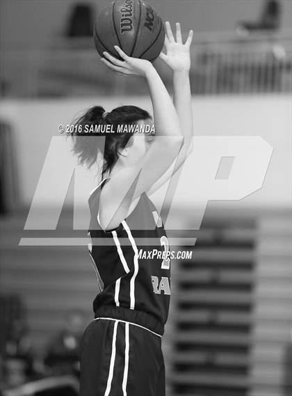 Thumbnail 3 in Notre Dame (SO) vs West Ranch (West Coast Holiday Classic) photogallery.