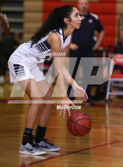 Thumbnail 3 in Notre Dame (SO) vs West Ranch (West Coast Holiday Classic) photogallery.