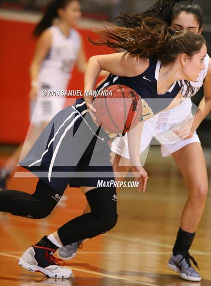 Thumbnail 3 in Notre Dame (SO) vs West Ranch (West Coast Holiday Classic) photogallery.