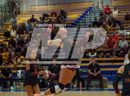 Thumbnail 2 in Clovis West vs Cypress (CIF State Division 2 Final) photogallery.