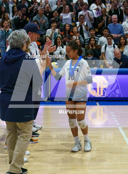 Thumbnail 3 in Clovis West vs Cypress (CIF State Division 2 Final) photogallery.