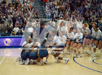 Thumbnail 1 in Clovis West vs Cypress (CIF State Division 2 Final) photogallery.