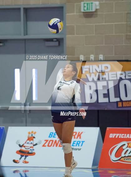 Thumbnail 2 in Clovis West vs Cypress (CIF State Division 2 Final) photogallery.