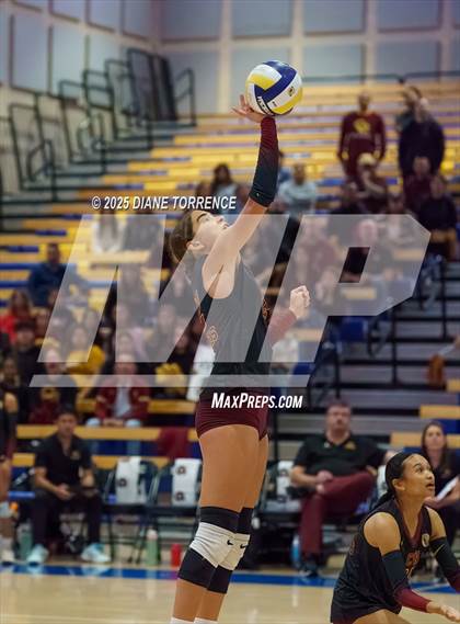 Thumbnail 1 in Clovis West vs Cypress (CIF State Division 2 Final) photogallery.