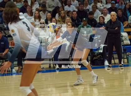 Thumbnail 3 in Clovis West vs Cypress (CIF State Division 2 Final) photogallery.