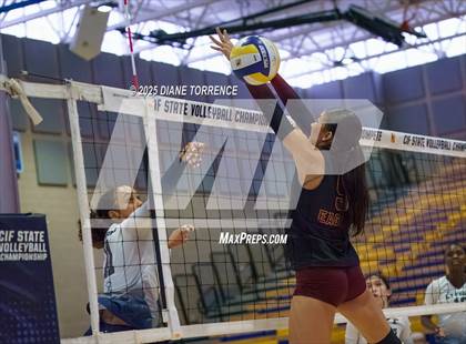 Thumbnail 2 in Clovis West vs Cypress (CIF State Division 2 Final) photogallery.