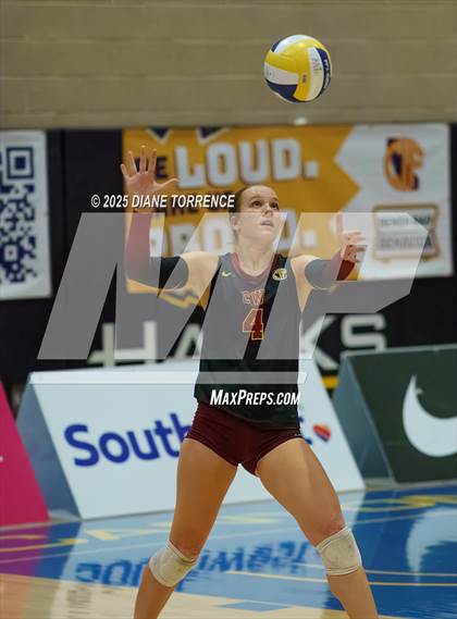 Thumbnail 2 in Clovis West vs Cypress (CIF State Division 2 Final) photogallery.