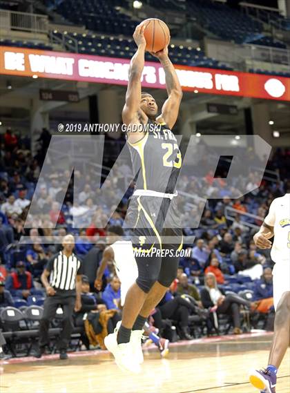 Thumbnail 2 in St. Frances Academy vs. Simeon (Chicago Elite Classic) photogallery.