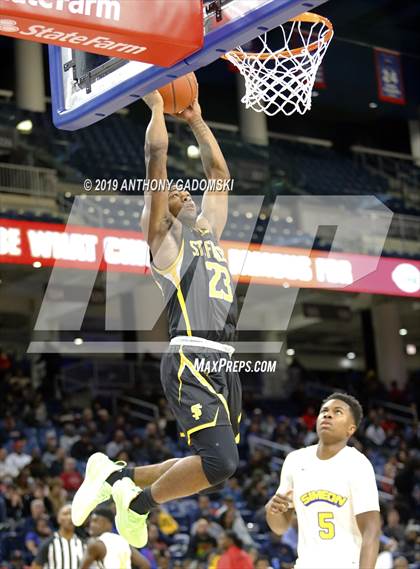 Thumbnail 1 in St. Frances Academy vs. Simeon (Chicago Elite Classic) photogallery.