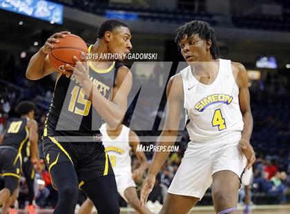 Thumbnail 3 in St. Frances Academy vs. Simeon (Chicago Elite Classic) photogallery.