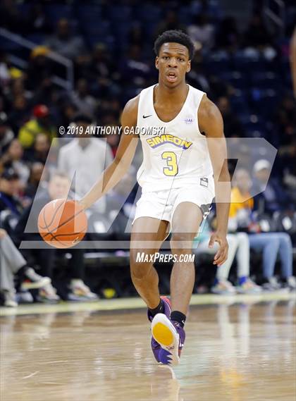 Thumbnail 1 in St. Frances Academy vs. Simeon (Chicago Elite Classic) photogallery.