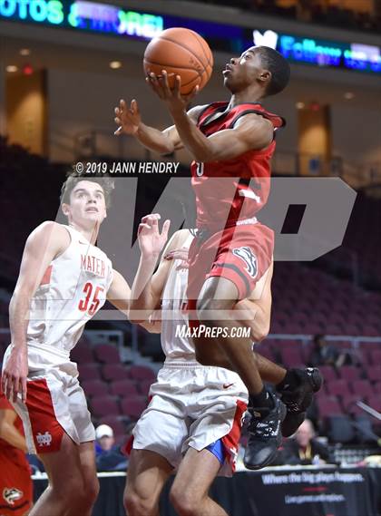 Thumbnail 1 in Mater Dei vs. Centennial (Tarkanian Classic) photogallery.