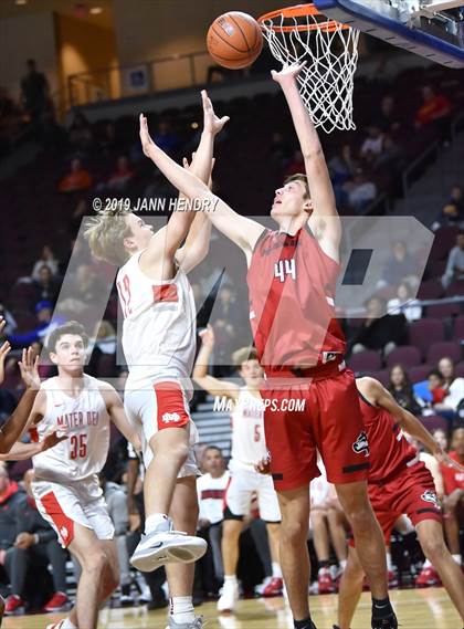 Thumbnail 1 in Mater Dei vs. Centennial (Tarkanian Classic) photogallery.