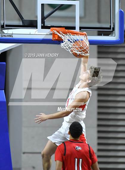 Thumbnail 1 in Mater Dei vs. Centennial (Tarkanian Classic) photogallery.