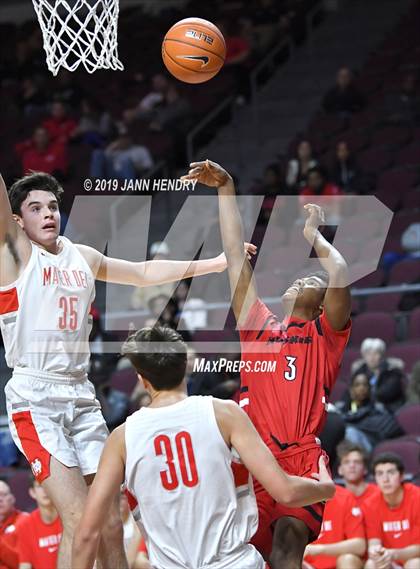 Thumbnail 1 in Mater Dei vs. Centennial (Tarkanian Classic) photogallery.