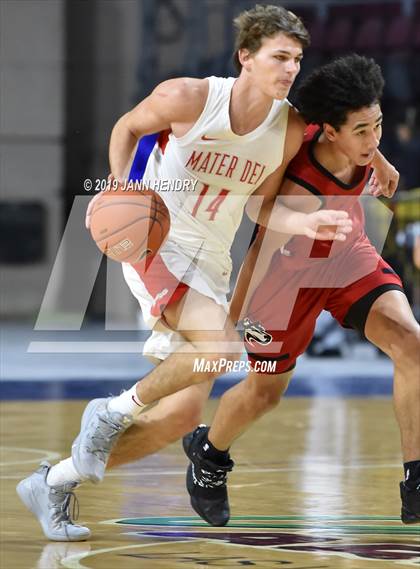 Thumbnail 2 in Mater Dei vs. Centennial (Tarkanian Classic) photogallery.