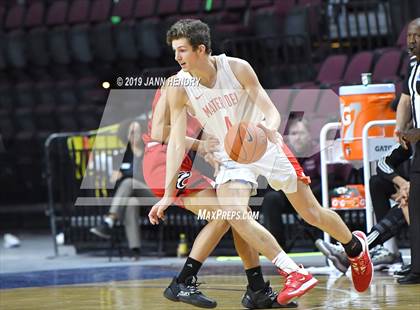 Thumbnail 2 in Mater Dei vs. Centennial (Tarkanian Classic) photogallery.