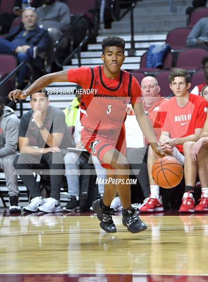 Thumbnail 3 in Mater Dei vs. Centennial (Tarkanian Classic) photogallery.