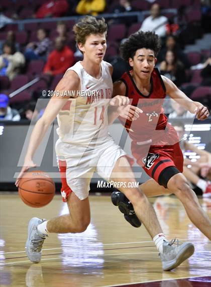 Thumbnail 2 in Mater Dei vs. Centennial (Tarkanian Classic) photogallery.