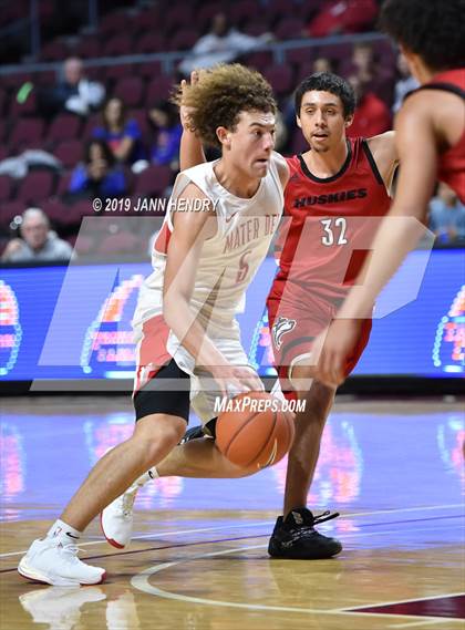 Thumbnail 1 in Mater Dei vs. Centennial (Tarkanian Classic) photogallery.