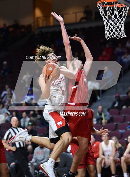 Thumbnail 2 in Mater Dei vs. Centennial (Tarkanian Classic) photogallery.