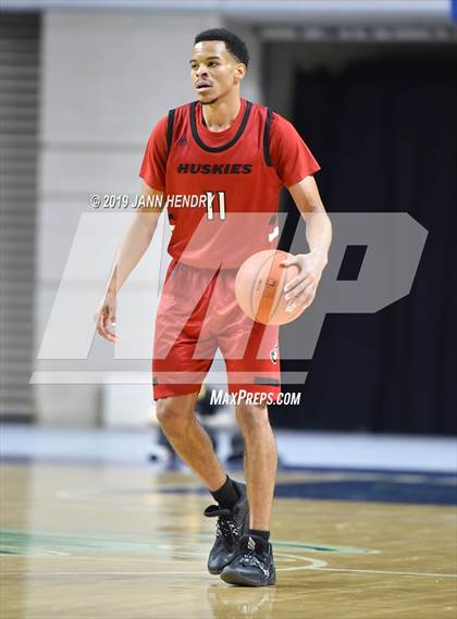 Thumbnail 2 in Mater Dei vs. Centennial (Tarkanian Classic) photogallery.