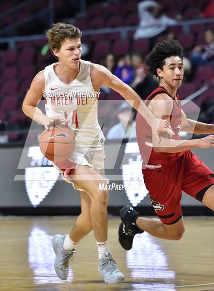 Thumbnail 3 in Mater Dei vs. Centennial (Tarkanian Classic) photogallery.