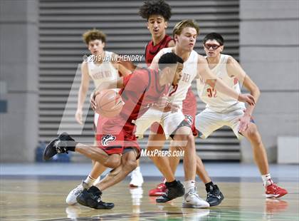 Thumbnail 2 in Mater Dei vs. Centennial (Tarkanian Classic) photogallery.