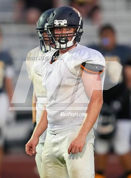 Thumbnail 2 in Saguaro @ Higley (Scrimmage) photogallery.
