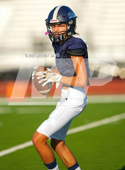 Thumbnail 3 in Saguaro @ Higley (Scrimmage) photogallery.