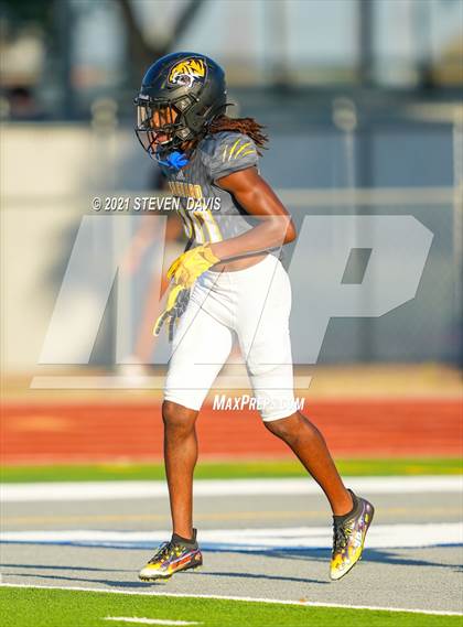 Thumbnail 3 in Saguaro @ Higley (Scrimmage) photogallery.