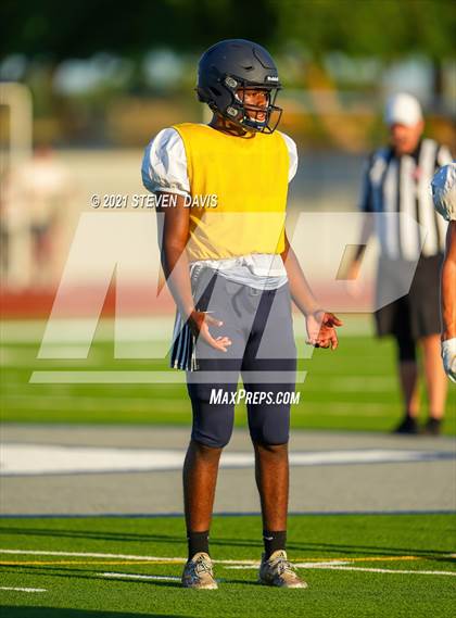 Thumbnail 2 in Saguaro @ Higley (Scrimmage) photogallery.