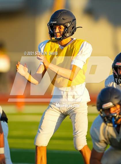 Thumbnail 2 in Saguaro @ Higley (Scrimmage) photogallery.