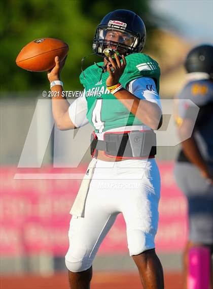Thumbnail 2 in Saguaro @ Higley (Scrimmage) photogallery.
