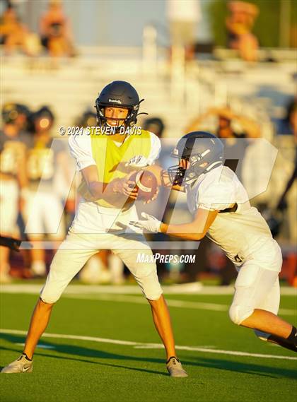 Thumbnail 2 in Saguaro @ Higley (Scrimmage) photogallery.