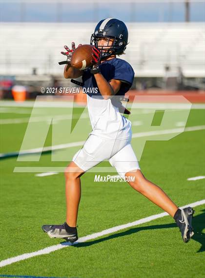 Thumbnail 2 in Saguaro @ Higley (Scrimmage) photogallery.