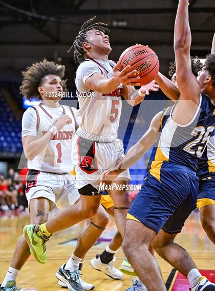 Thumbnail 3 in Muhlenberg @ Reading (BCIAA Semifinal) photogallery.