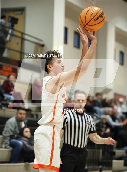 Thumbnail 3 in Windsor @ Greeley Central photogallery.