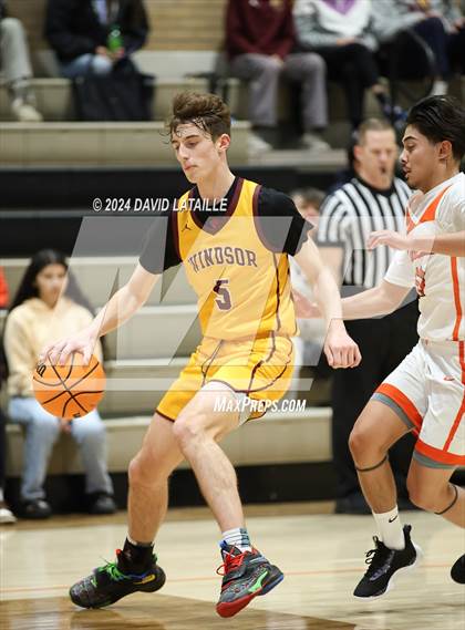 Thumbnail 3 in Windsor @ Greeley Central photogallery.