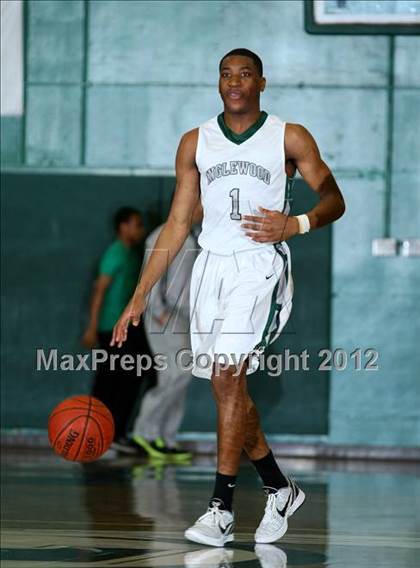 Thumbnail 1 in Saugus @ Inglewood (CIF SS Playoffs) photogallery.