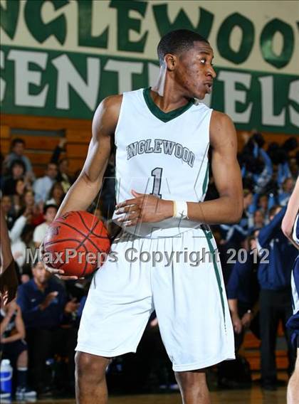 Thumbnail 1 in Saugus @ Inglewood (CIF SS Playoffs) photogallery.