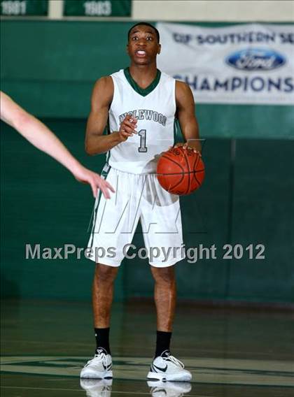 Thumbnail 1 in Saugus @ Inglewood (CIF SS Playoffs) photogallery.
