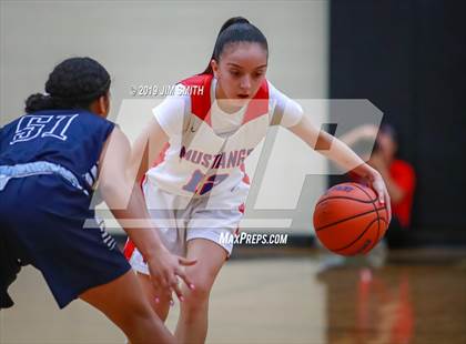 Thumbnail 3 in La Cueva vs. West Mesa (Albuquerque Metro Championships) photogallery.