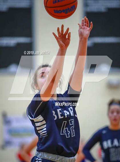 Thumbnail 1 in La Cueva vs. West Mesa (Albuquerque Metro Championships) photogallery.