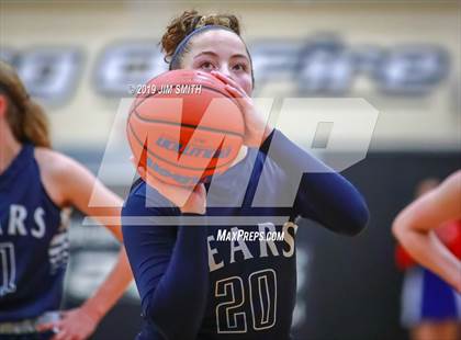 Thumbnail 3 in La Cueva vs. West Mesa (Albuquerque Metro Championships) photogallery.