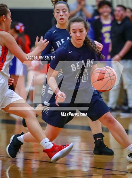 Thumbnail 1 in La Cueva vs. West Mesa (Albuquerque Metro Championships) photogallery.