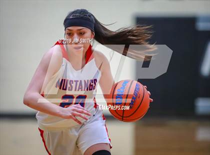 Thumbnail 1 in La Cueva vs. West Mesa (Albuquerque Metro Championships) photogallery.