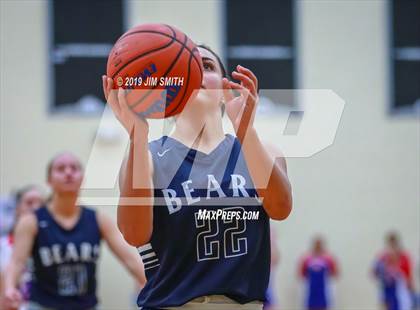 Thumbnail 2 in La Cueva vs. West Mesa (Albuquerque Metro Championships) photogallery.