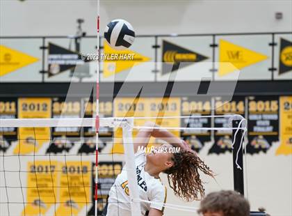 Thumbnail 2 in Floyd Central @ Avon photogallery.