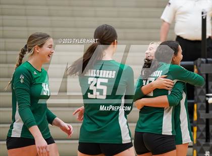 Thumbnail 2 in Floyd Central @ Avon photogallery.